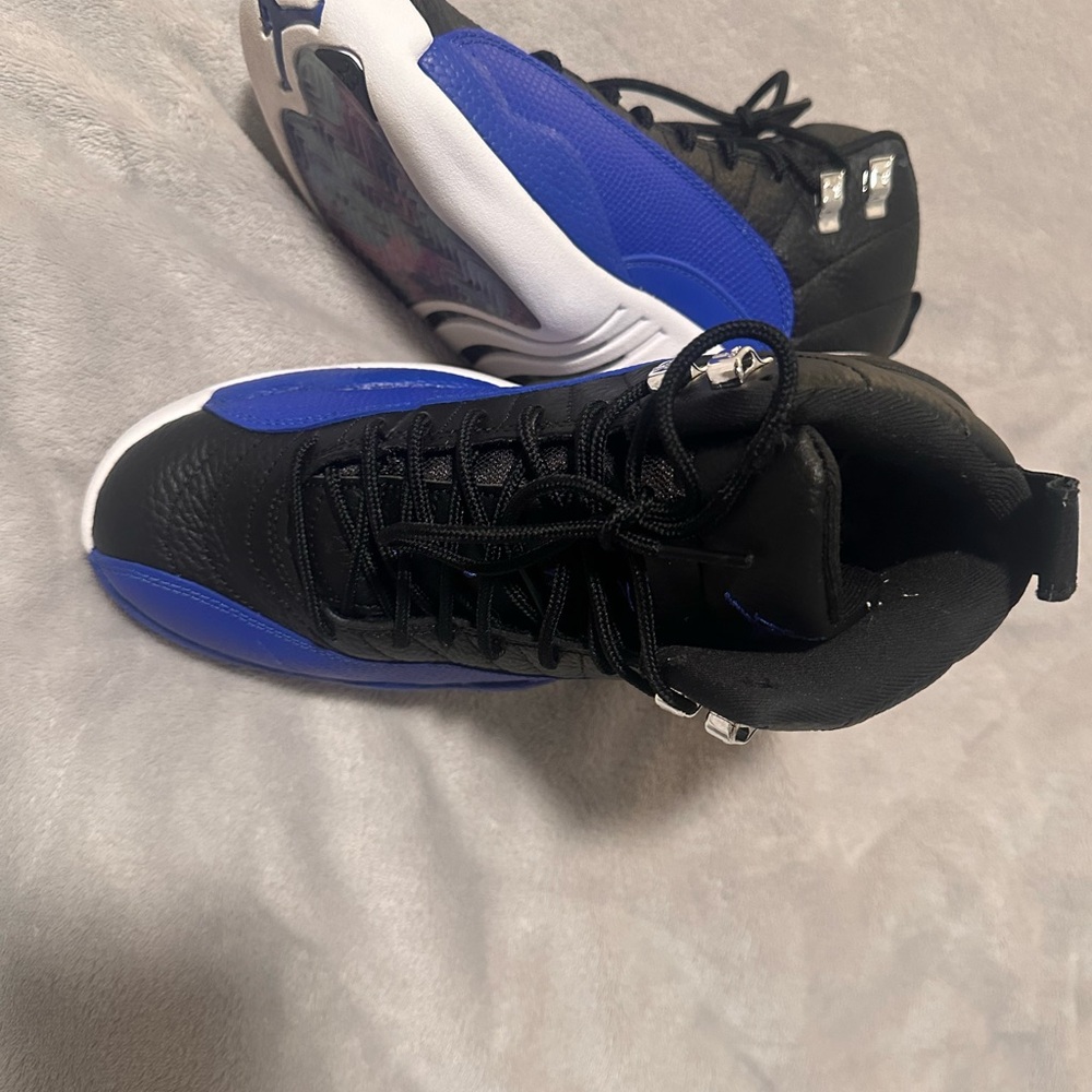 Jordan Black and Blue Athletic Shoes with Sleek Design